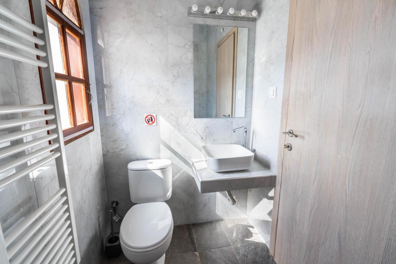 Stone House & Apartments Stavros  Extérieur photo